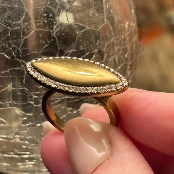 K&R Collection by Silpada NAVETTE Gold Marquise Statement Ring with Crystal Halo - Picture 5 of 9